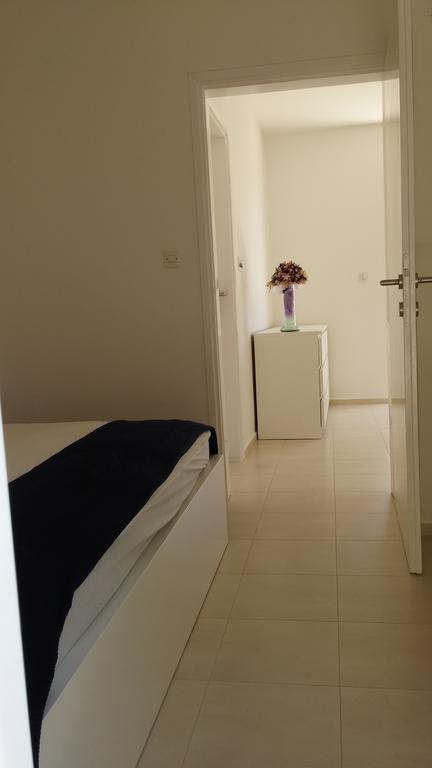 Apartment Helena Tribalj Стая снимка