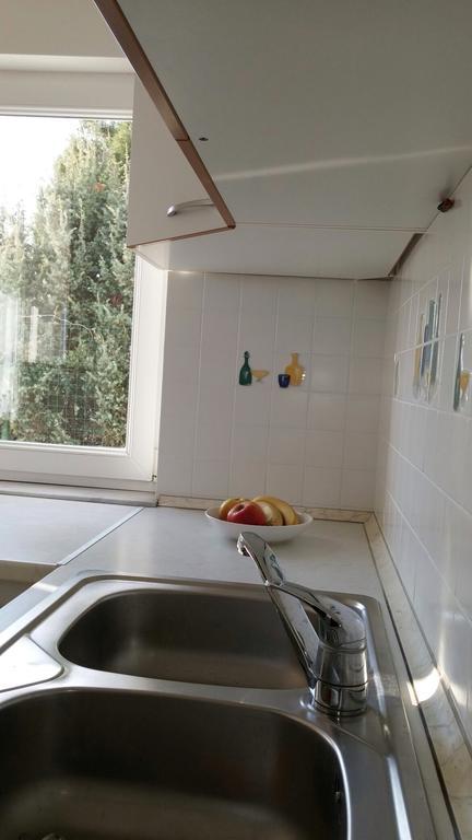 Apartment Helena Tribalj Стая снимка